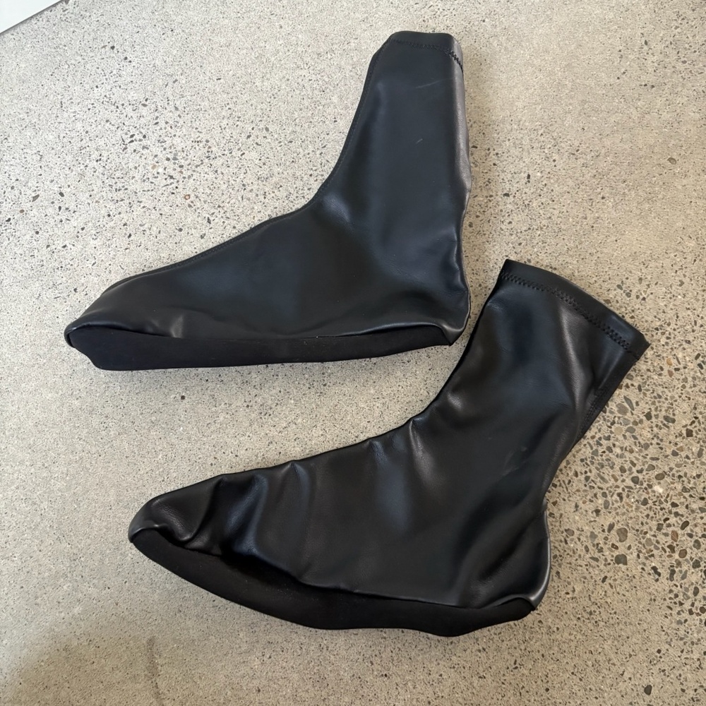 Charles & Keith Platform Sandal Heels - Picture 5 of 5